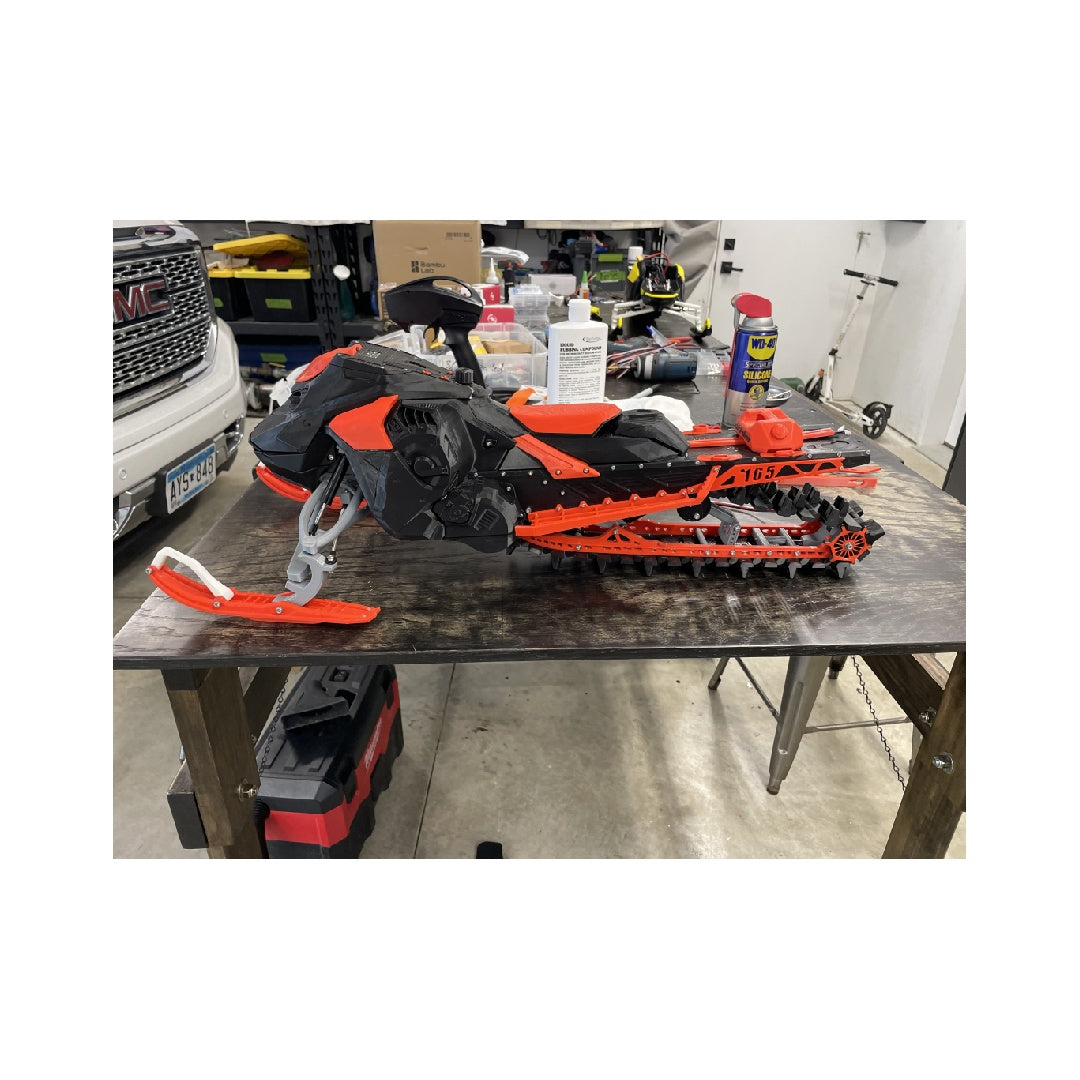 1:6 scale remote control snowmobile